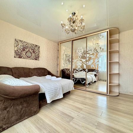 Apartpoltava Елегантна Квартира В Новобудові,Біля Каштанової Алеї, Центр Міста, Звітна Документація Eksteriør billede